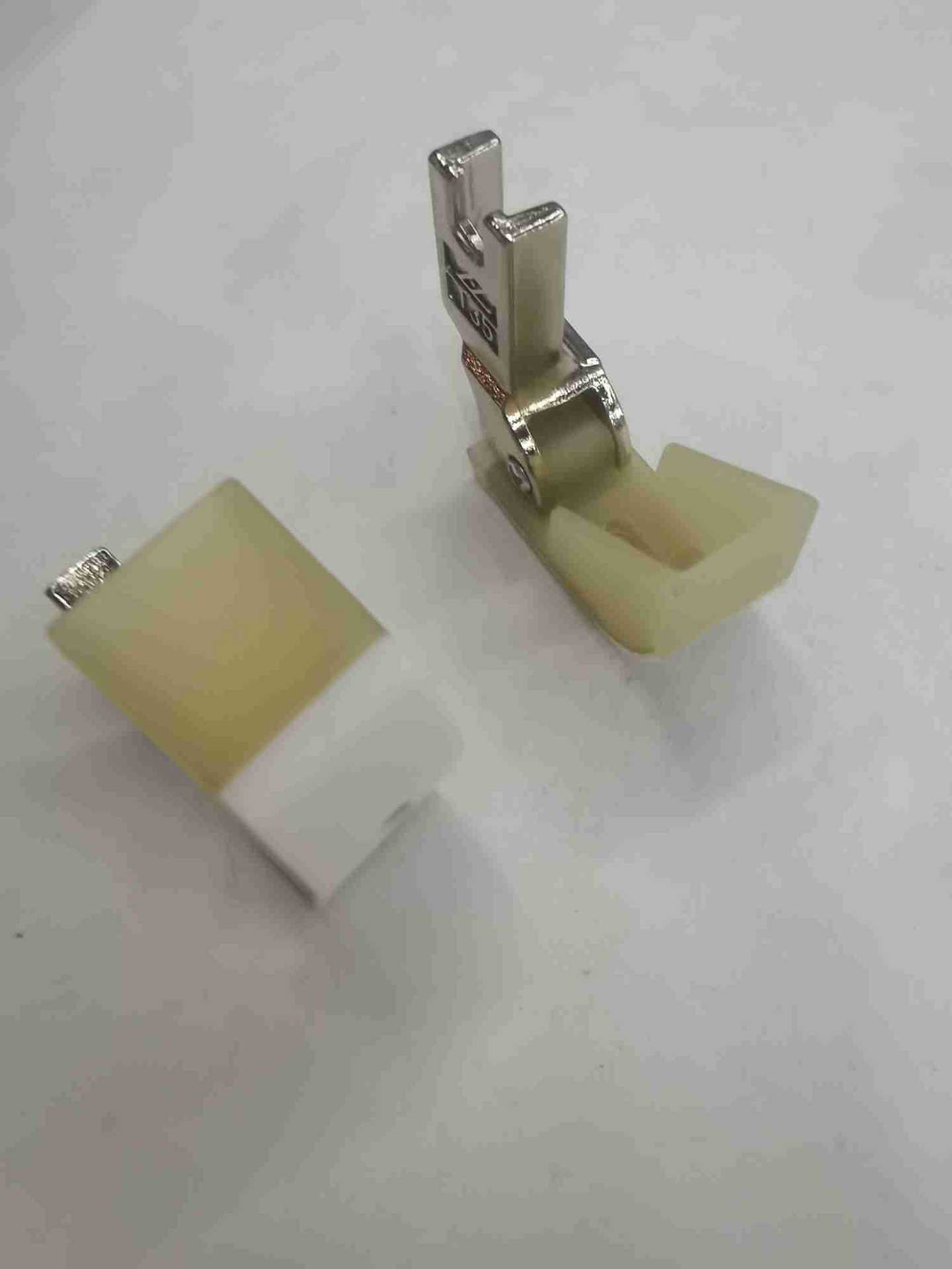 Sewing machine presser foot, cotton presser foot, plastic presser foot belt for household use details Picture