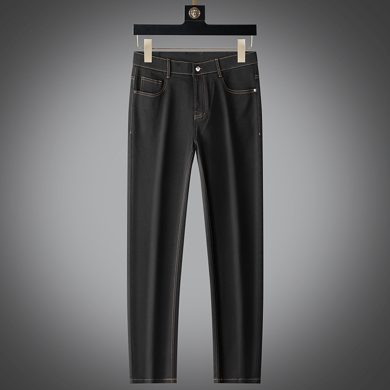 High-end Lyocell washable soft jeans for men, slimming and fashionable, warm for autumn and winter, high-end European men's trousers details Picture