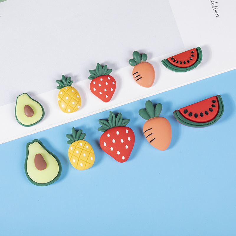 Cartoon fruit resin accessories, simulated strawberries, watermelons, pineapples, diy cream glue phone cases, patches, hair accessory materials