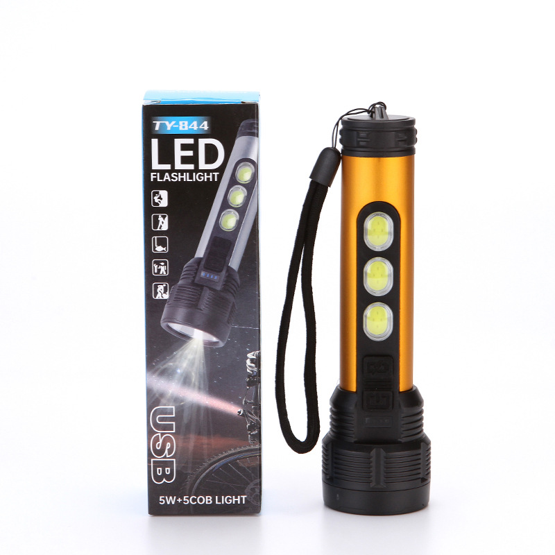 新款户外便携式强光手电筒充电大容量电量显示远射灯应急照明灯