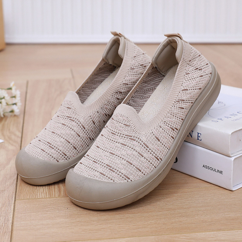 鞋子女春季新款时尚透气百搭防滑耐磨圆头休闲鞋一脚蹬女士单鞋