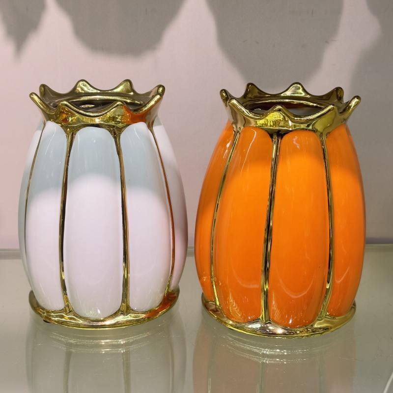 Ceramic vases, electroplated home decoration, artificial flowers, handcrafted flowers, household flower arrangements, counter, new home decoration craft ornaments