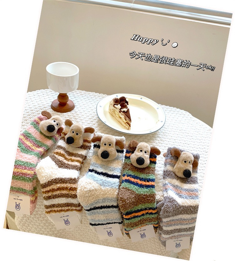 Носки для женщины, у которой растут щеночки из кораллового помпона, зимой носки на полу толще и мягких носков для сна pic 22