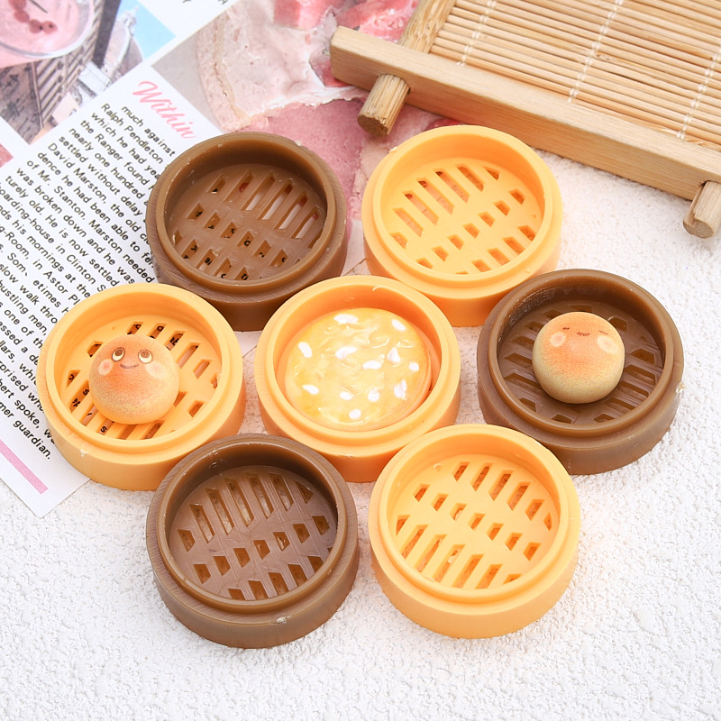 Simulation small steamer, fun handmade diy accessories, creative miniature small ornaments, dollhouse, role-playing decoration accessories Specification drawing