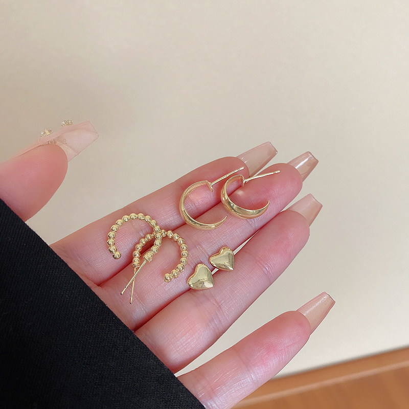 925 Silver Needle Three-pair metal heart-shaped earrings Set, cold style, versatile geometric stud earrings wholesale details Picture