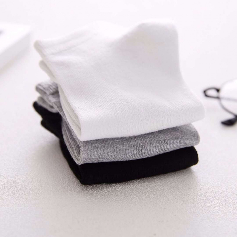 Sock street stall one-piece consignment, one-piece consignment for men and women, all-season anti-odor and sweat-absorbing short socks, disposable men's style, men's Zhuji socks, one-piece consignment Application Scenario
