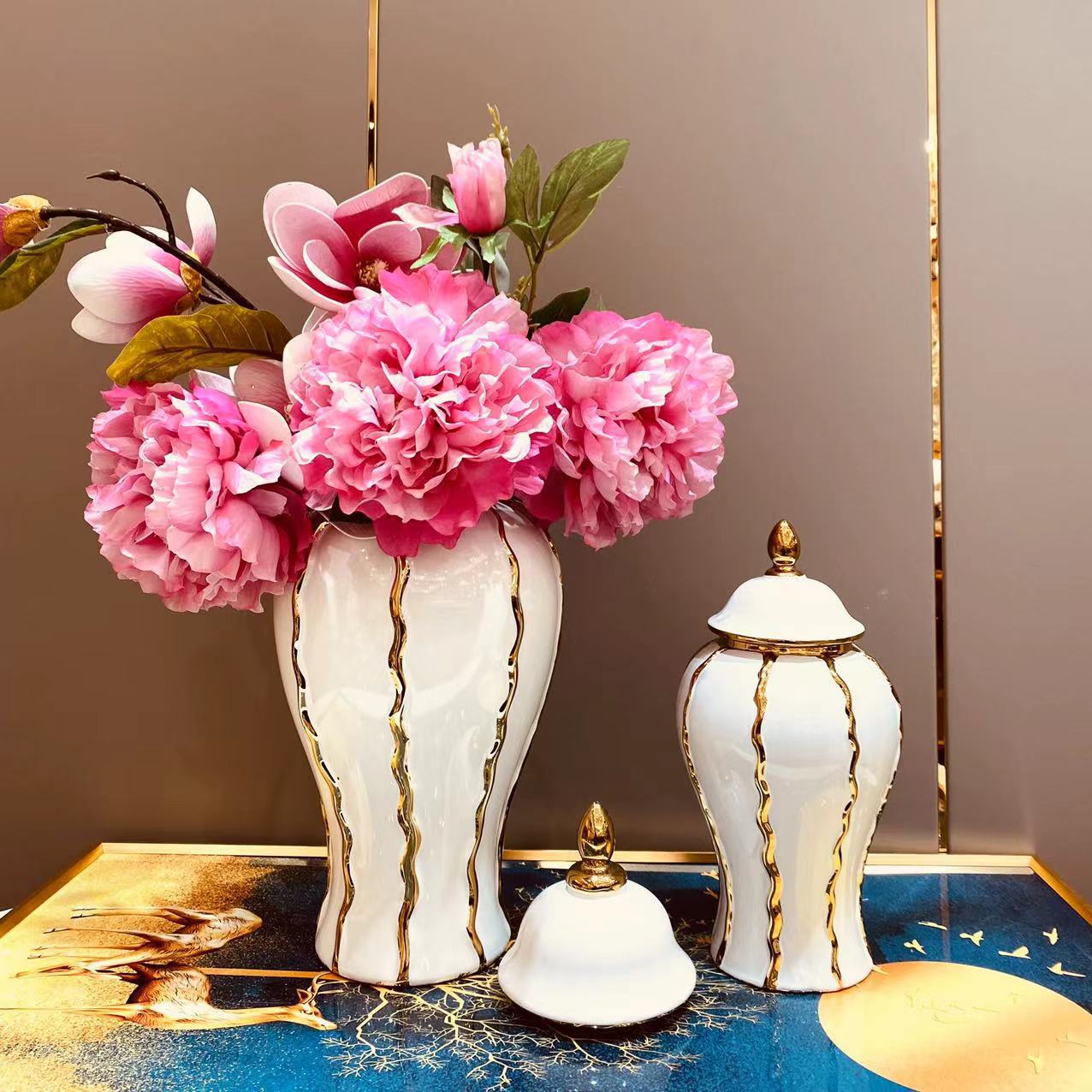 Ceramic light luxury electroplating general tank European flower vase handicrafts decoration porch soft decoration storage tank General bottle Specification drawing