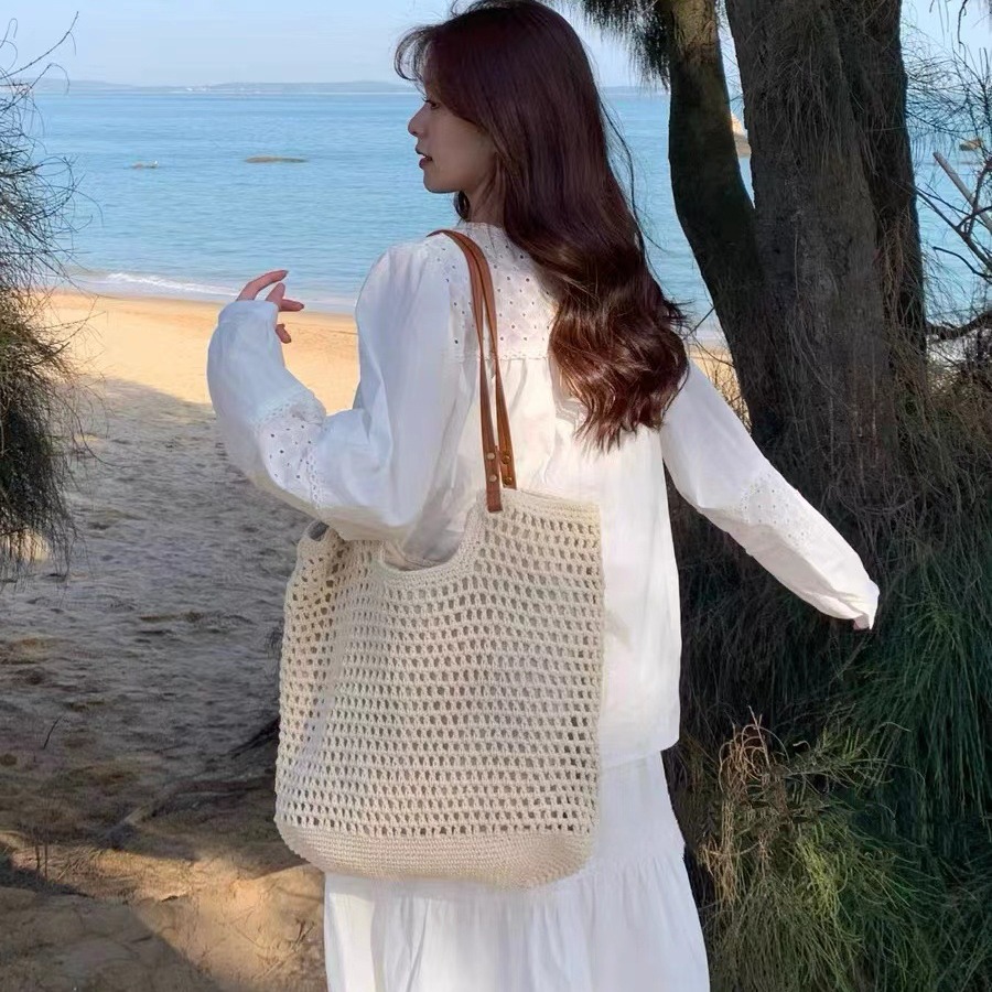 National trend hollowed-out woven bag, super beautiful photo-taking beach bag, seaside vacation single-shoulder bag, large capacity travel bag, versatile knitted bag details Picture