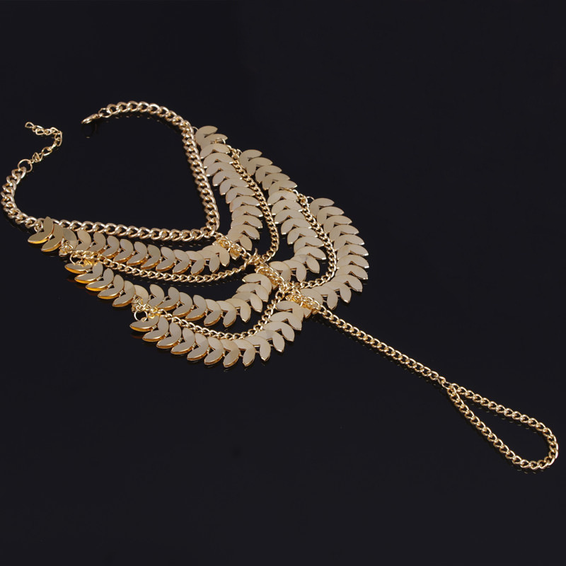 Personalized retro multi-layer tassel anklets for girls, exotic and fashionable Dunhuang cosplay palace style fairy foot accessories on Instagram Application Scenario