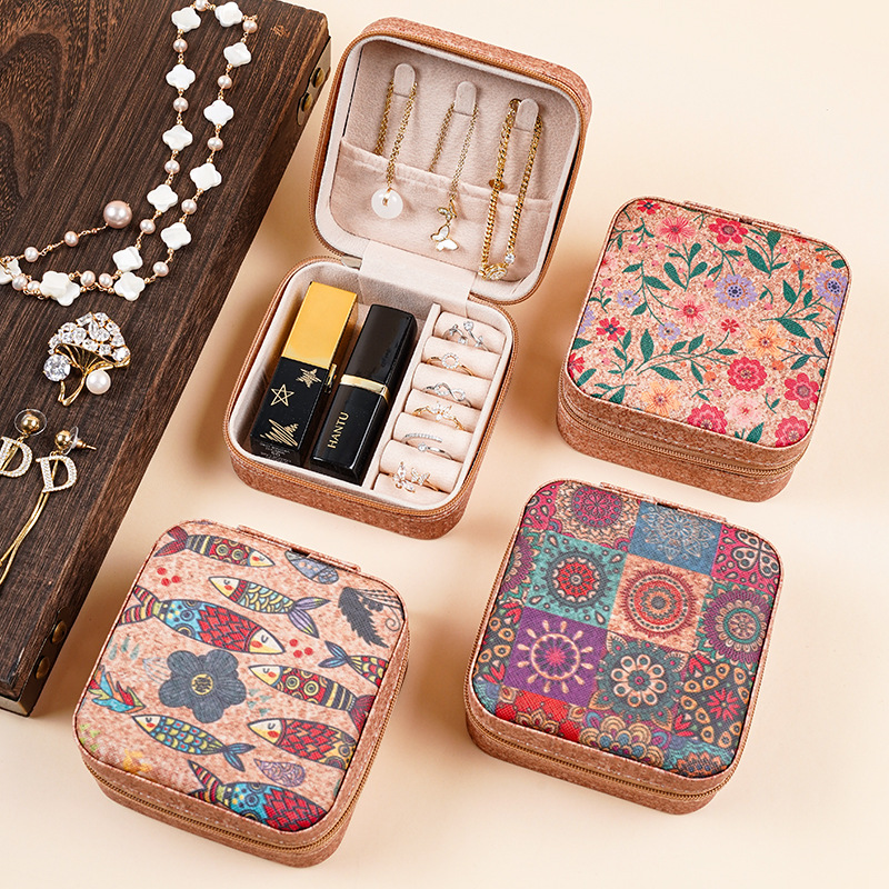 New jewelry box, retro portable earrings, rings, necklaces storage box, multi-functional jewelry organization and storage small box details Picture