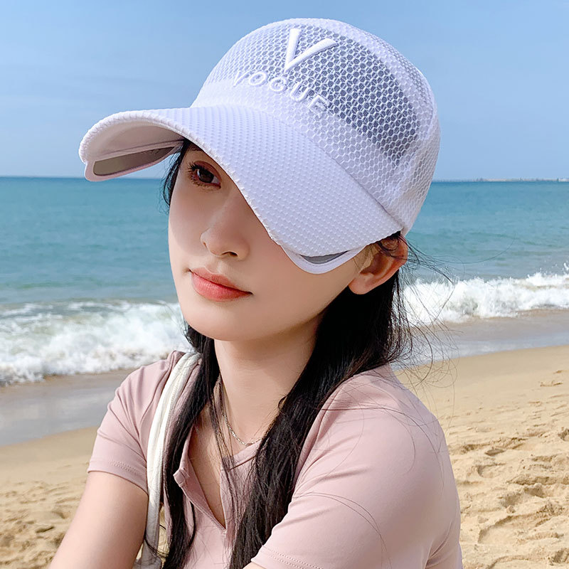 Sun Mesh Baseball Cap Women's Summer Large Rim Pull Plate Cap Outdoor Biking Beach Riding Speed Dry Cap Application Scenario