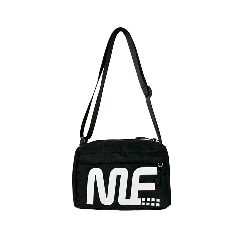 A trendy and cool children's bag, a fashionable crossbody bag for boys in 2025, a trendy and stylish accessory bag for girls and babies going out Item Picture