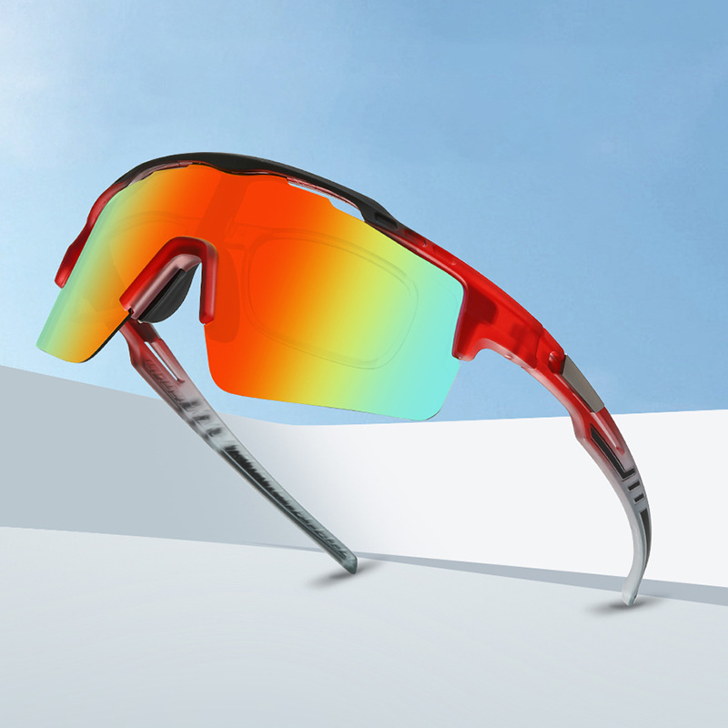 The 1806 new unisex windproof cycling glasses can be paired with myopia sunglasses. Fashionable outdoor sports sunglasses are trendy Specification image