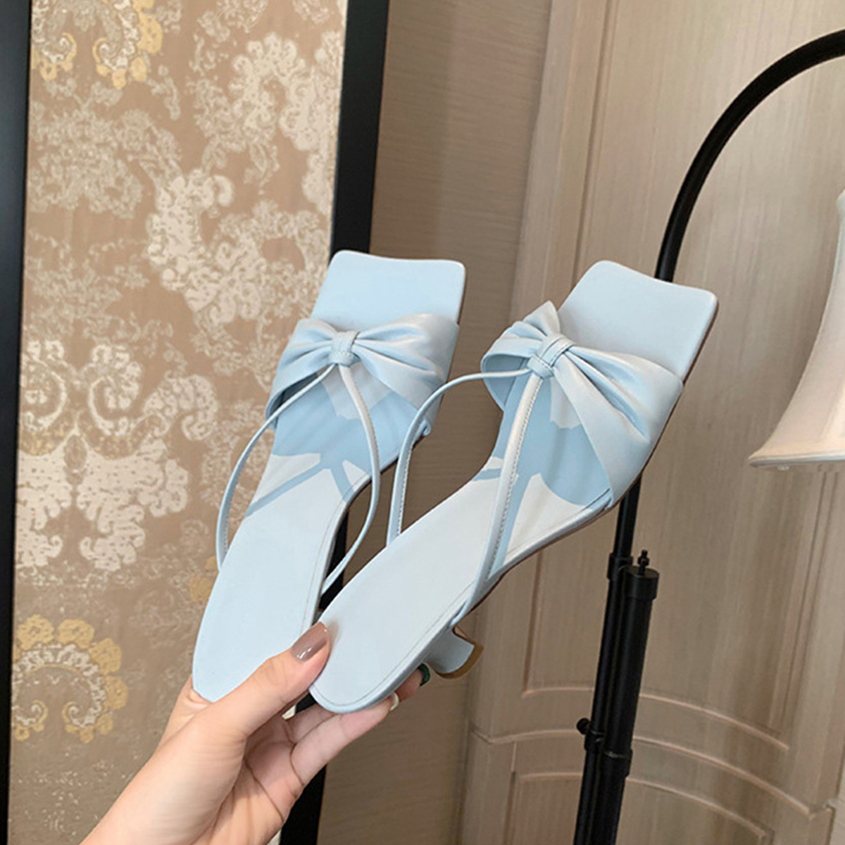 女式凉拖实物图