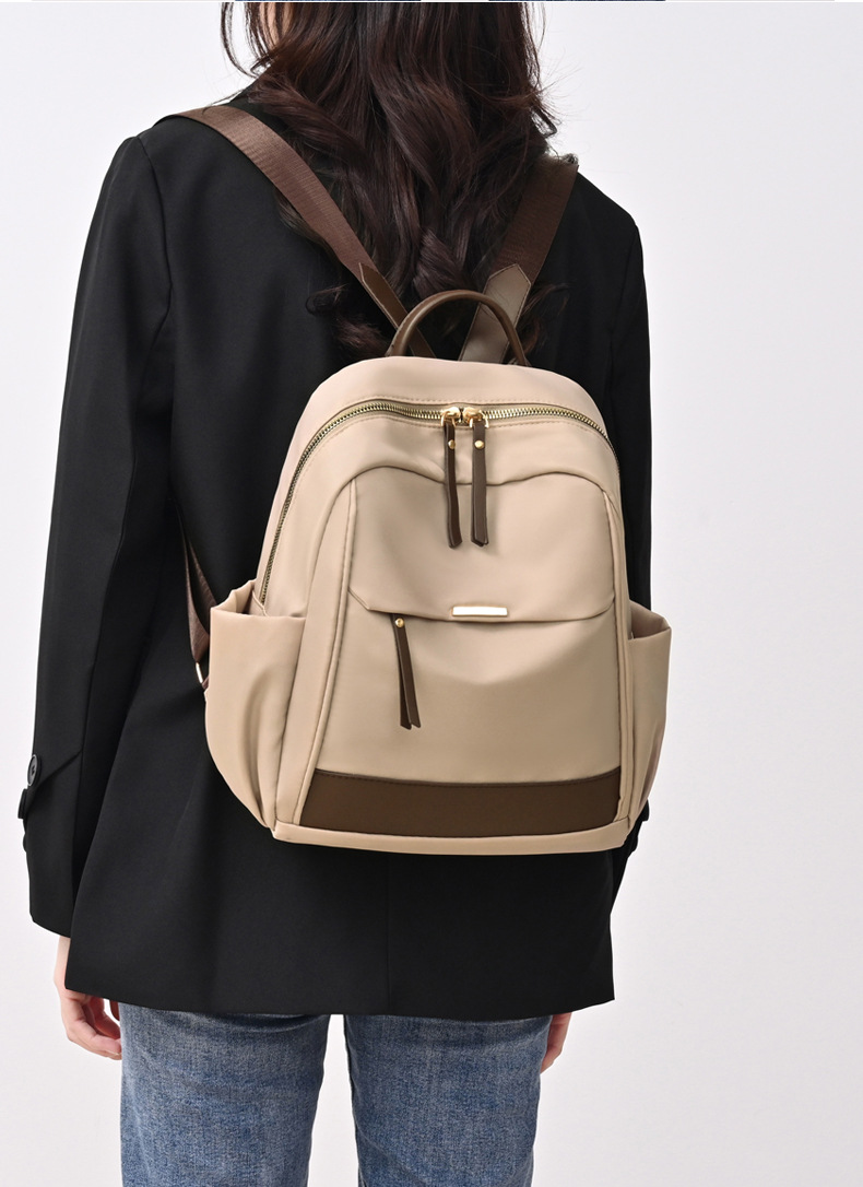 2025新款女士双肩包大容量轻便休闲旅行背包尼龙简约通勤学生书包详情19