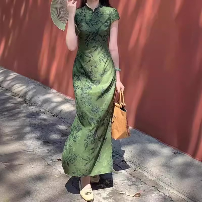 裙子/连衣裙/复古连衣裙/连衣裙微胖/黄色碎花裙细节图