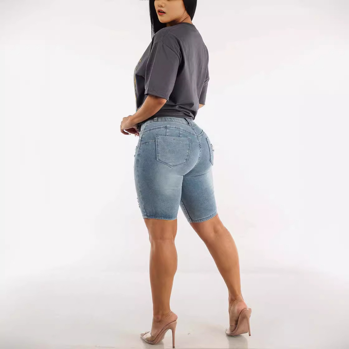 Cross-border Amazon European and American women's summer new sexy and versatile high-waisted fringed straight-leg short jeans for women Application Scenario