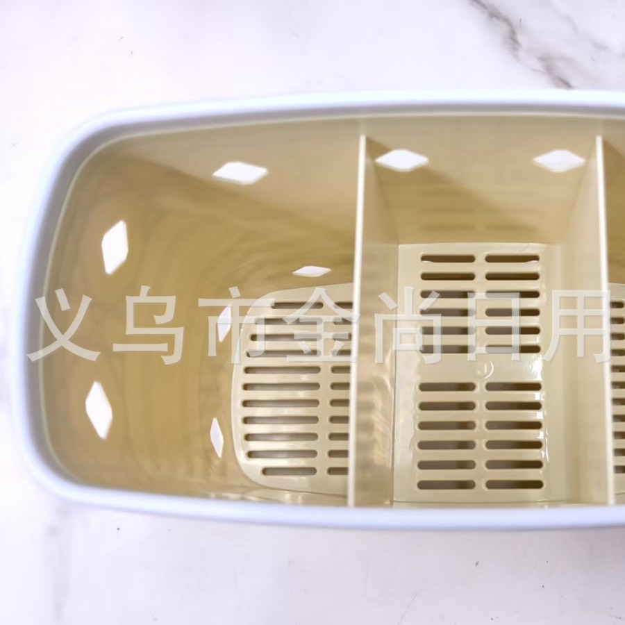 New diamond-shaped flower plastic three-compartment 筷笼 professional draining chopstick holder for kitchen and living room Application Scenario