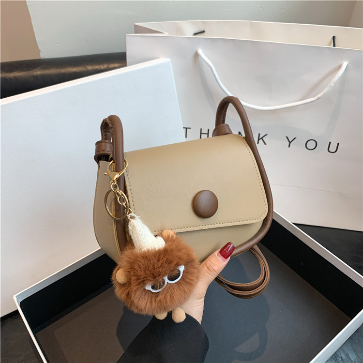 Summer casual commuting small square bag, high-end Korean niche simple single-shoulder bag, crossbody bag for girls full figure