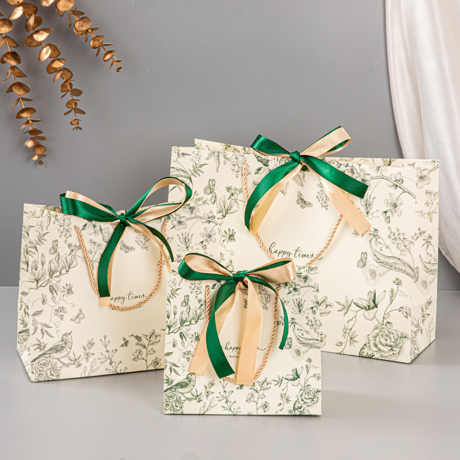 New cross-border gift bags, European retro bow tote bags, festival gift bags, packaging paper bags, cosmetic hand-held bags details Picture