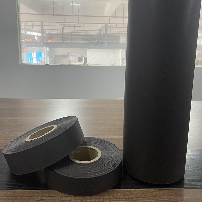 The manufacturer supplies cpe black matte film, semi-transparent edge banding strips, embossed diamond-shaped door gap strips and plastic film Specification image