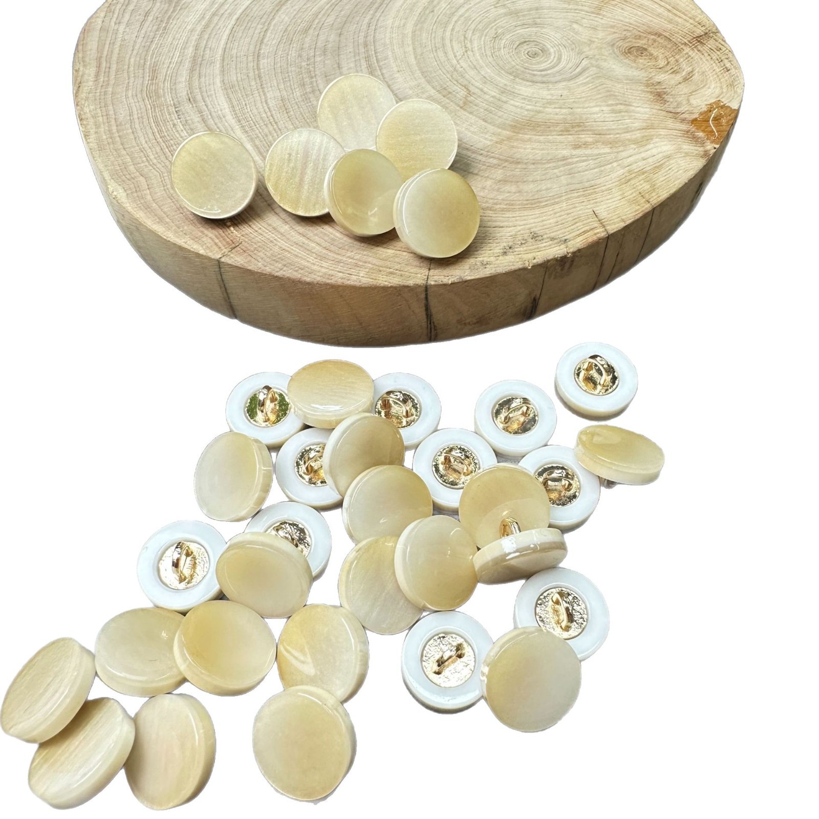 High-end women's shirts, round resin, high-end buttons, versatile tops, children's accessories and decorations Item Picture
