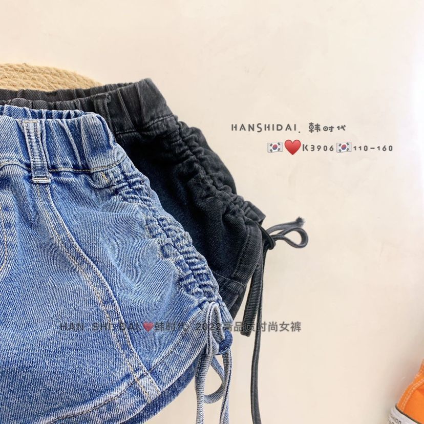 2022 Summer New children's pants, girls' denim shorts, summer Korean style children's summer pants, drawstring denim hot pants Application Scenario