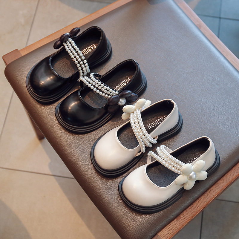 女童小皮鞋2022年春秋新款珍珠山茶花公主鞋黑色儿童宝宝软底单鞋