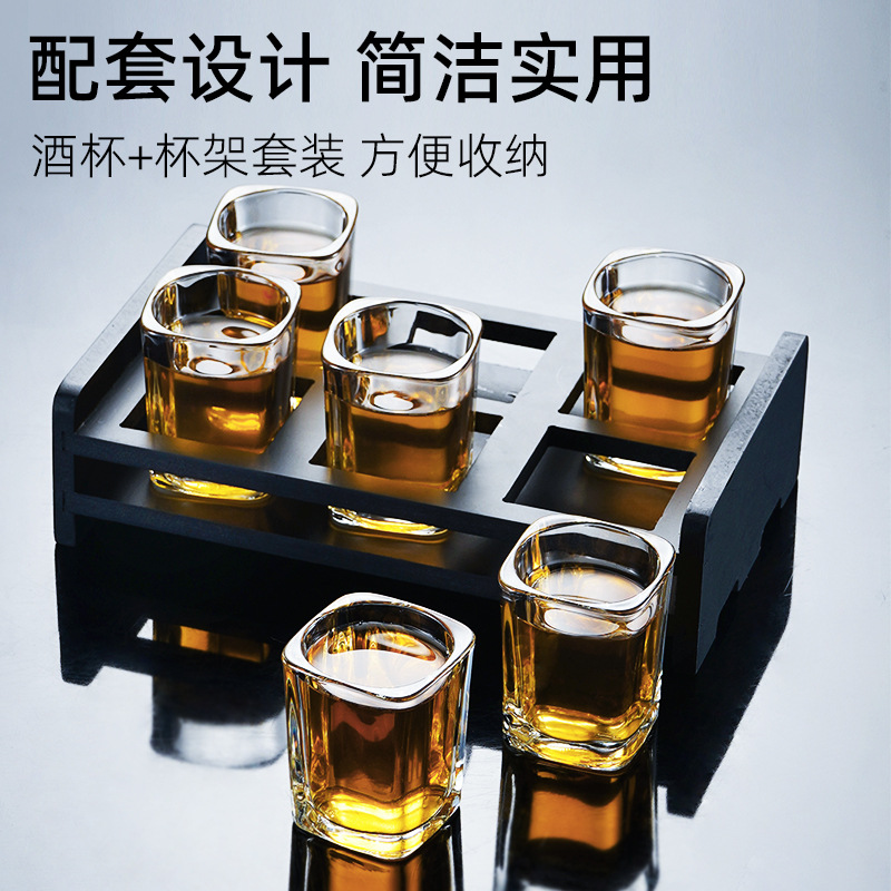 酒杯实物图
