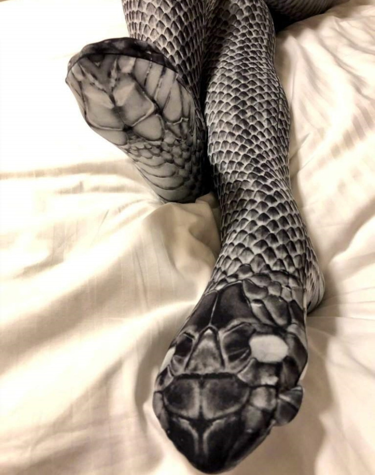 Snakeskin socks Snakeskin tights leggings pantyhose Specification drawing