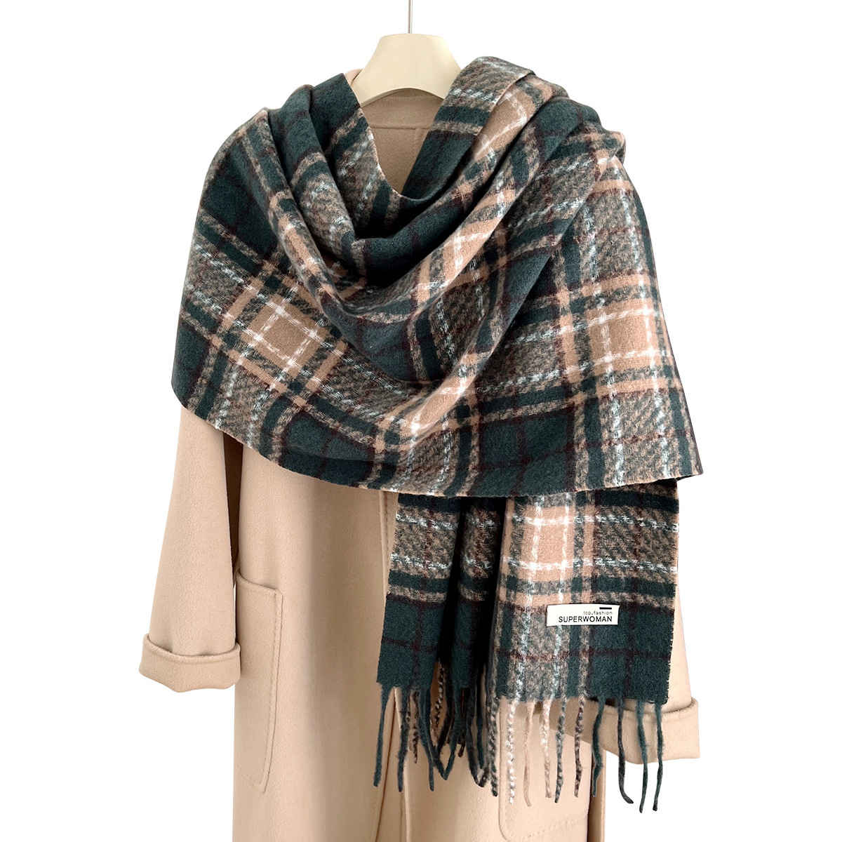 2024 korea nuevo estilo tartan bufanda imitación cachemira flecos capa otoño invierno pareja ambiente sensación caliente cuello engrosado Item Picture