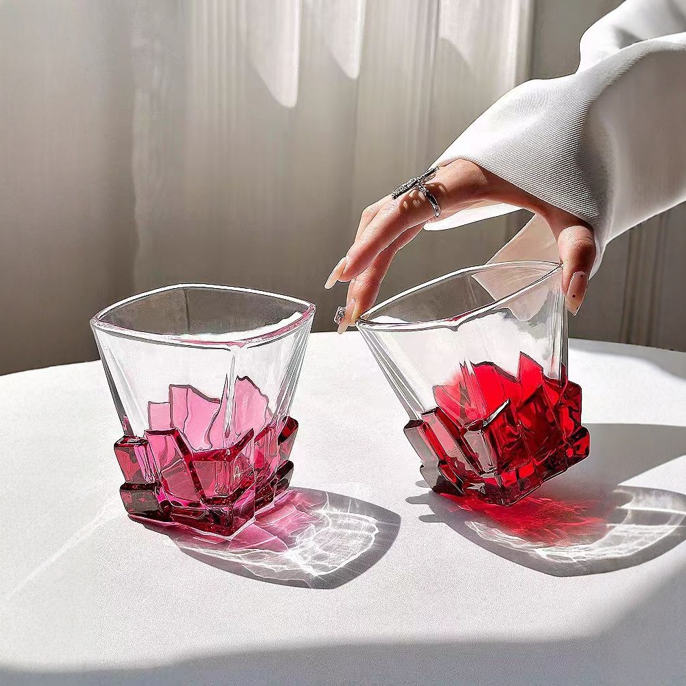 Creative light luxury glass cups, high-end water cups, whisky cups, space gold ice cube cups, artistic limited edition wine glasses