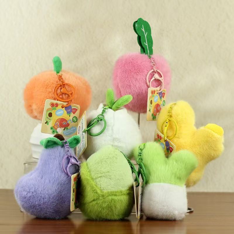 Wholesale of creative mink fleece fruit pendants, plush toys, fruit dolls, claw machine dolls and wedding scattering gifts Application Scenario