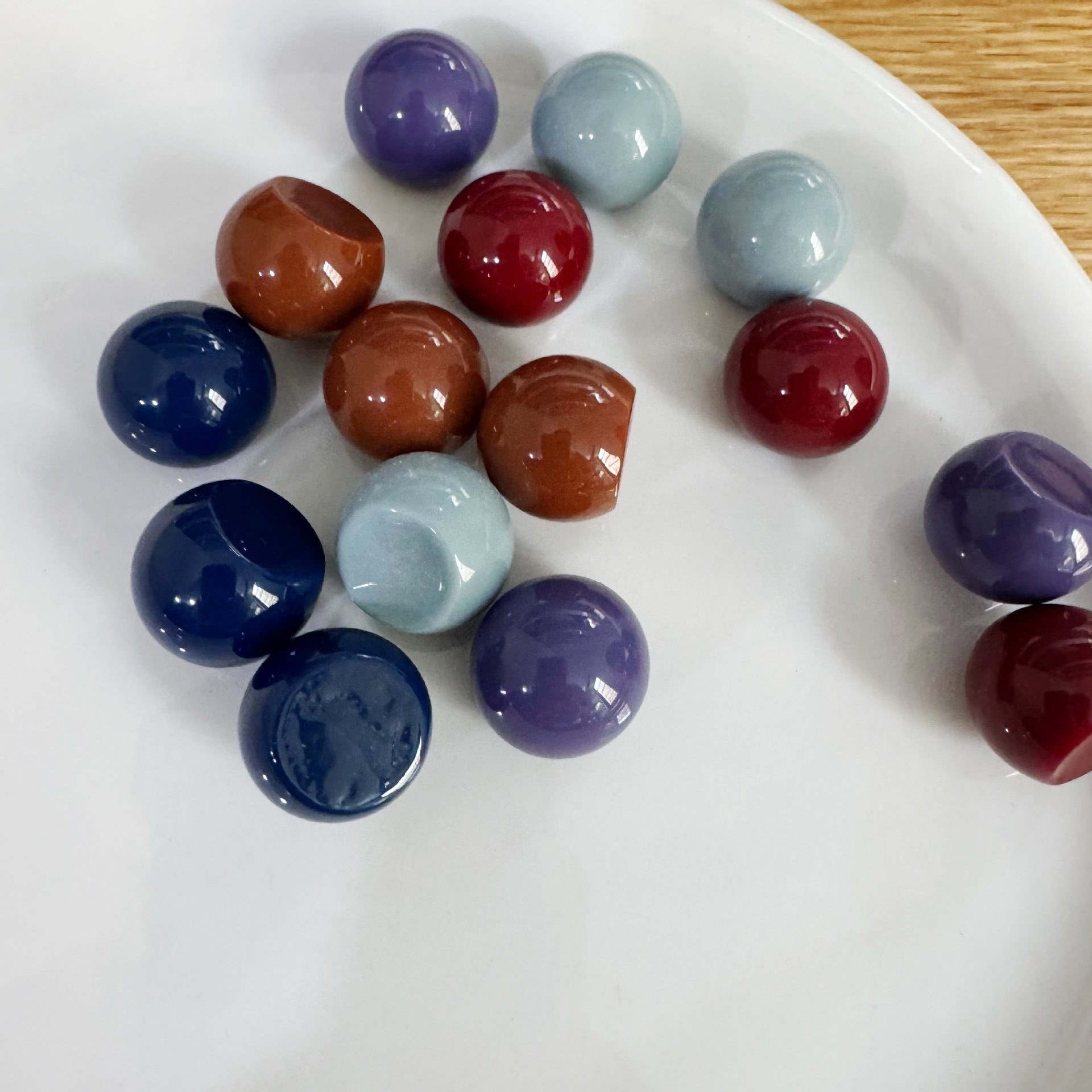 秋冬新款 深彩色系塑料圆形高腰珠贴片 DIY手机壳头饰配件材料