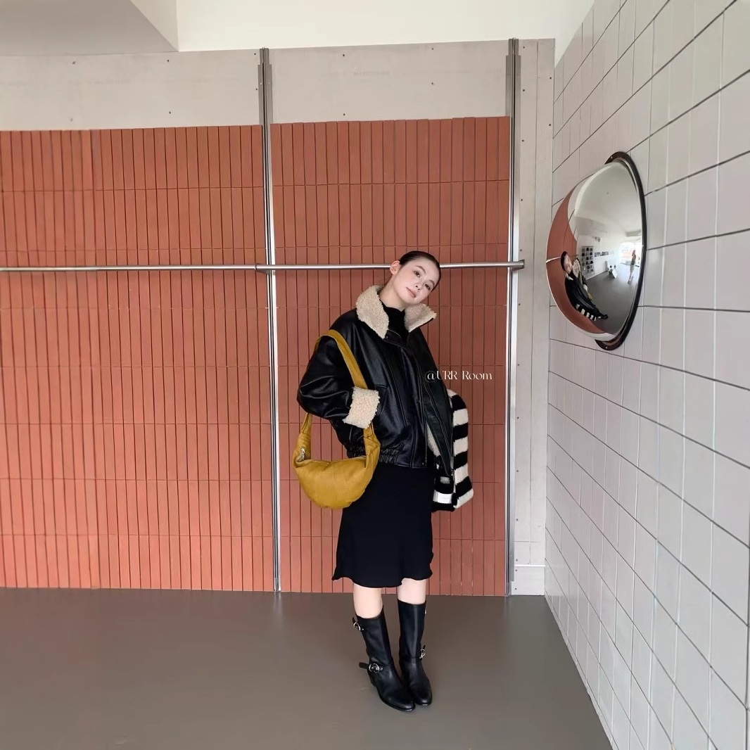 URR Room2024AW秋冬复古美式做旧廓形美拉德夹克机车皮毛一体皮衣