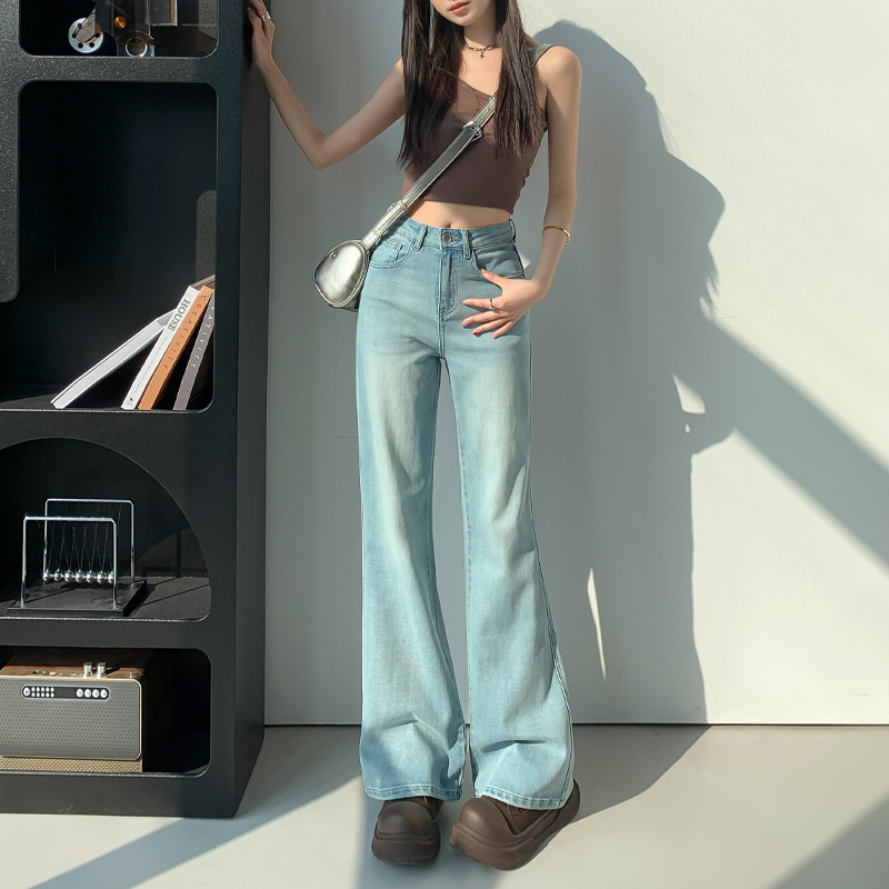 包邮2025春夏季新款＆简约轻奢高端微喇水洗弹力浅蓝宽松牛仔裤女