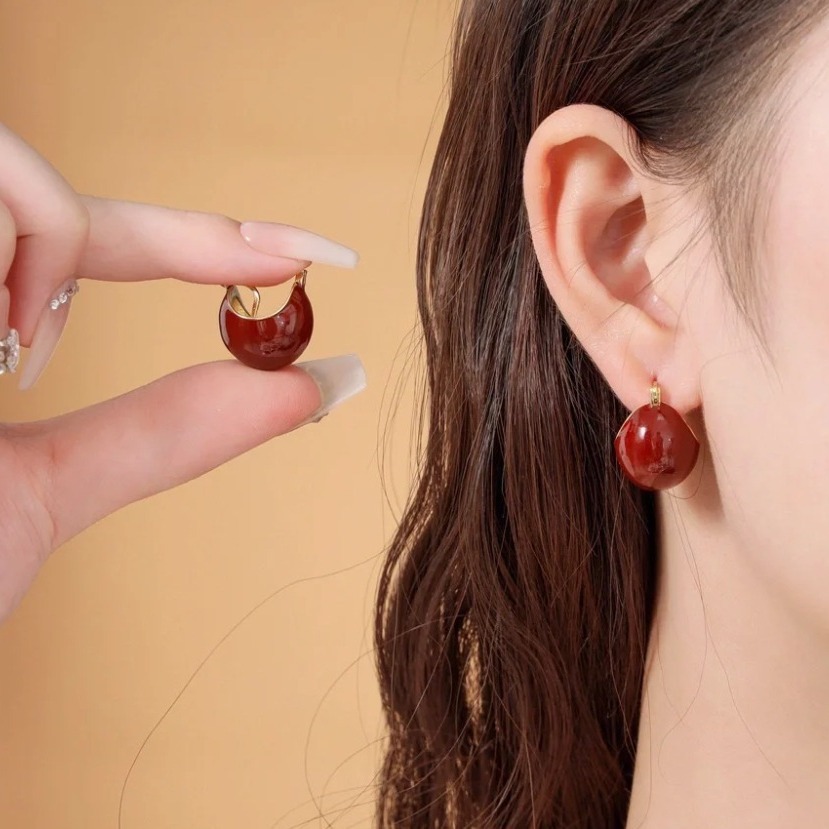 Hyacinth otoño invierno burst harborwind esmalte goteado esmaltado pendientes mujer s925 plata pin earloop hebillas niche diseño sentido premium commuter earloop Application Scenario