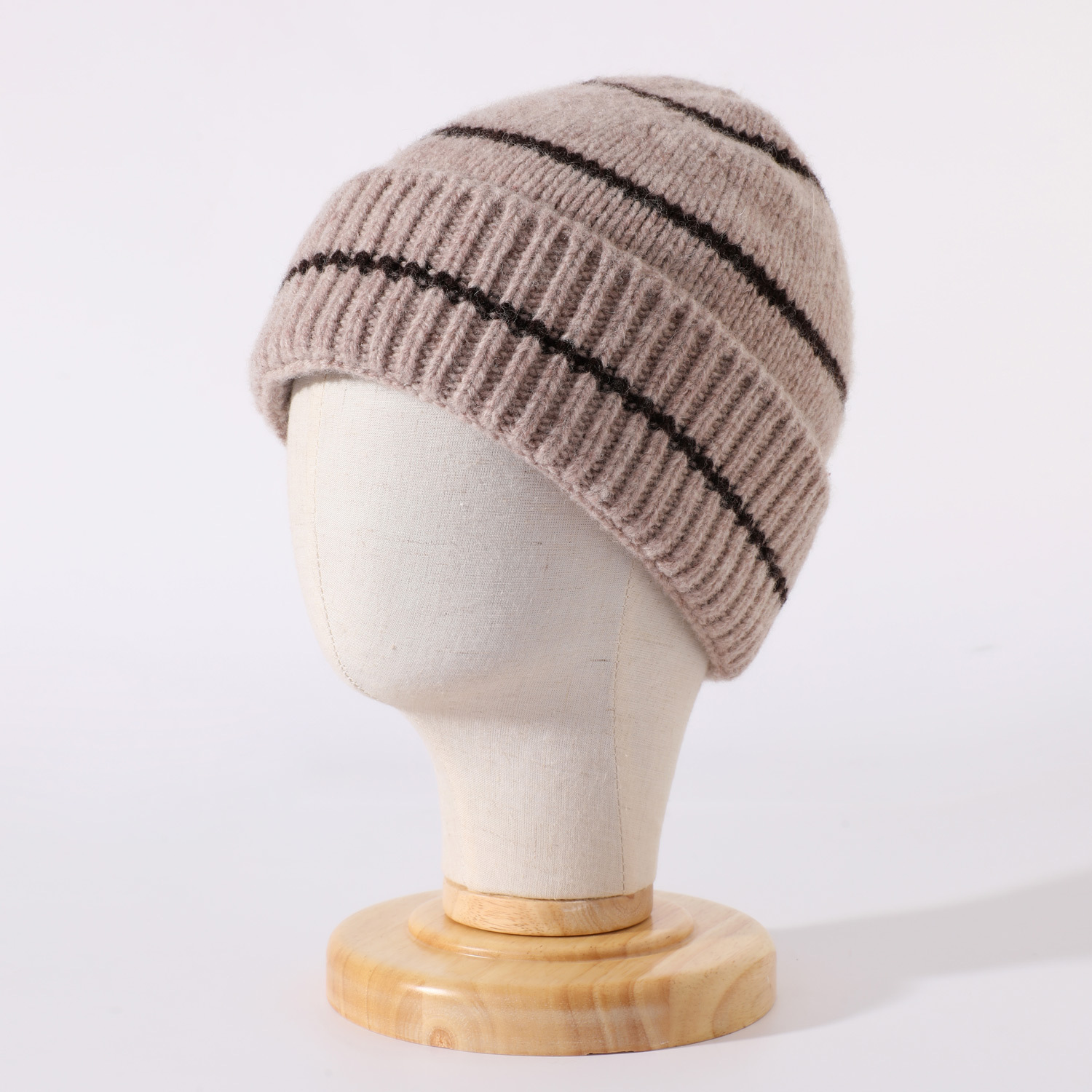 The New Pure Wool Striped Hat For Ladies 2023 Autumn And Winter Sweet Warm Wool Knitted Hat Can Replace Hair Specification drawing