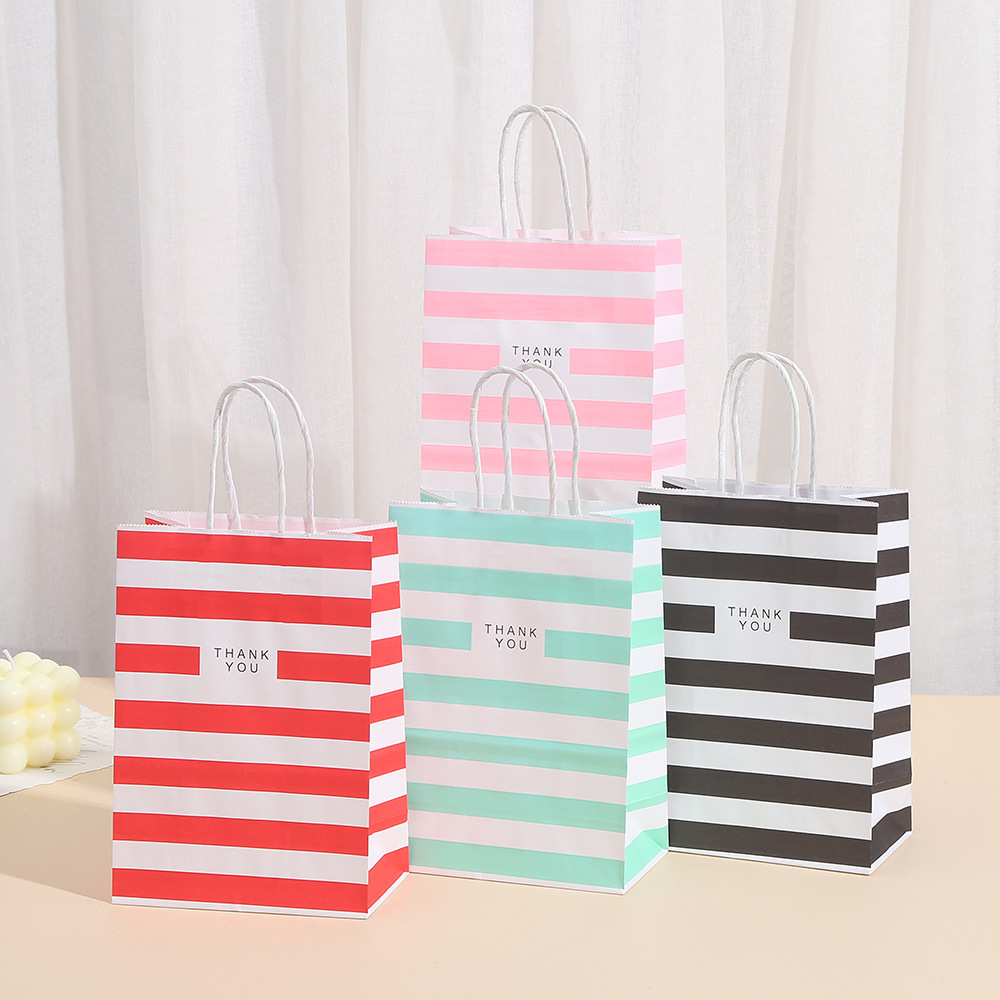Available wholesale kraft paper horizontal stripe series store gift bags, Amazon-exclusive simple hand-held gift bags