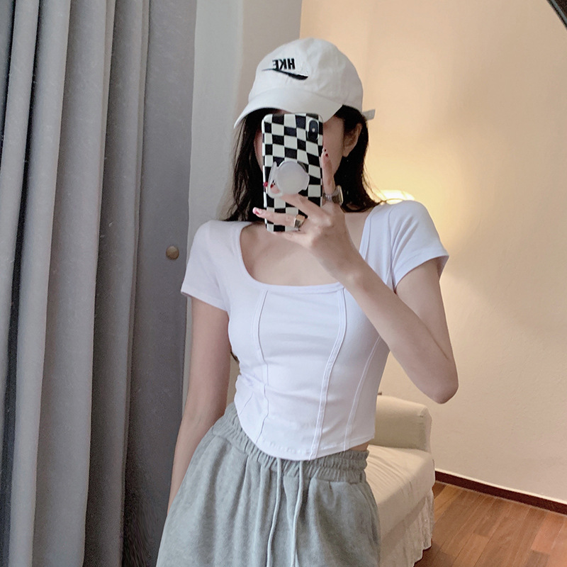 女式T恤实物图