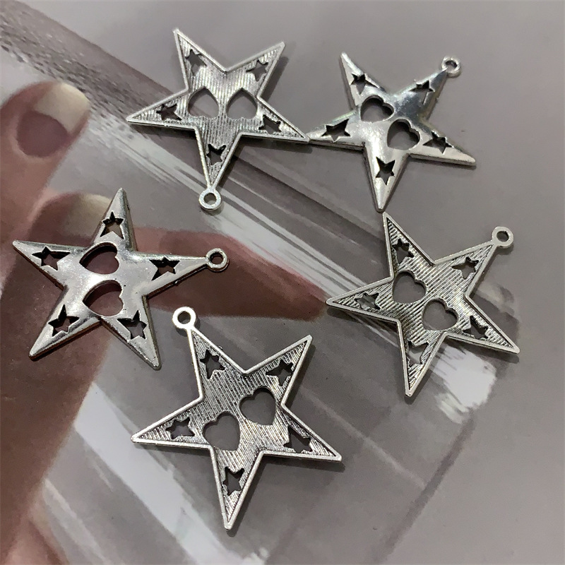 DIY aleación de zinc accesorios calado corazón pentagrama colgante estrella collar pendientes llavero colgante Specification image