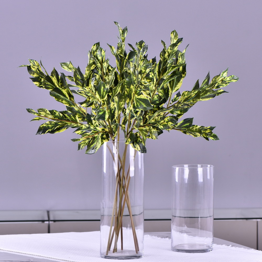 Wholesale of high-end flower and leaf materials for Huazhi Artificial Plants, wedding, hotel, living room artificial leaves, window display and landscaping green plants