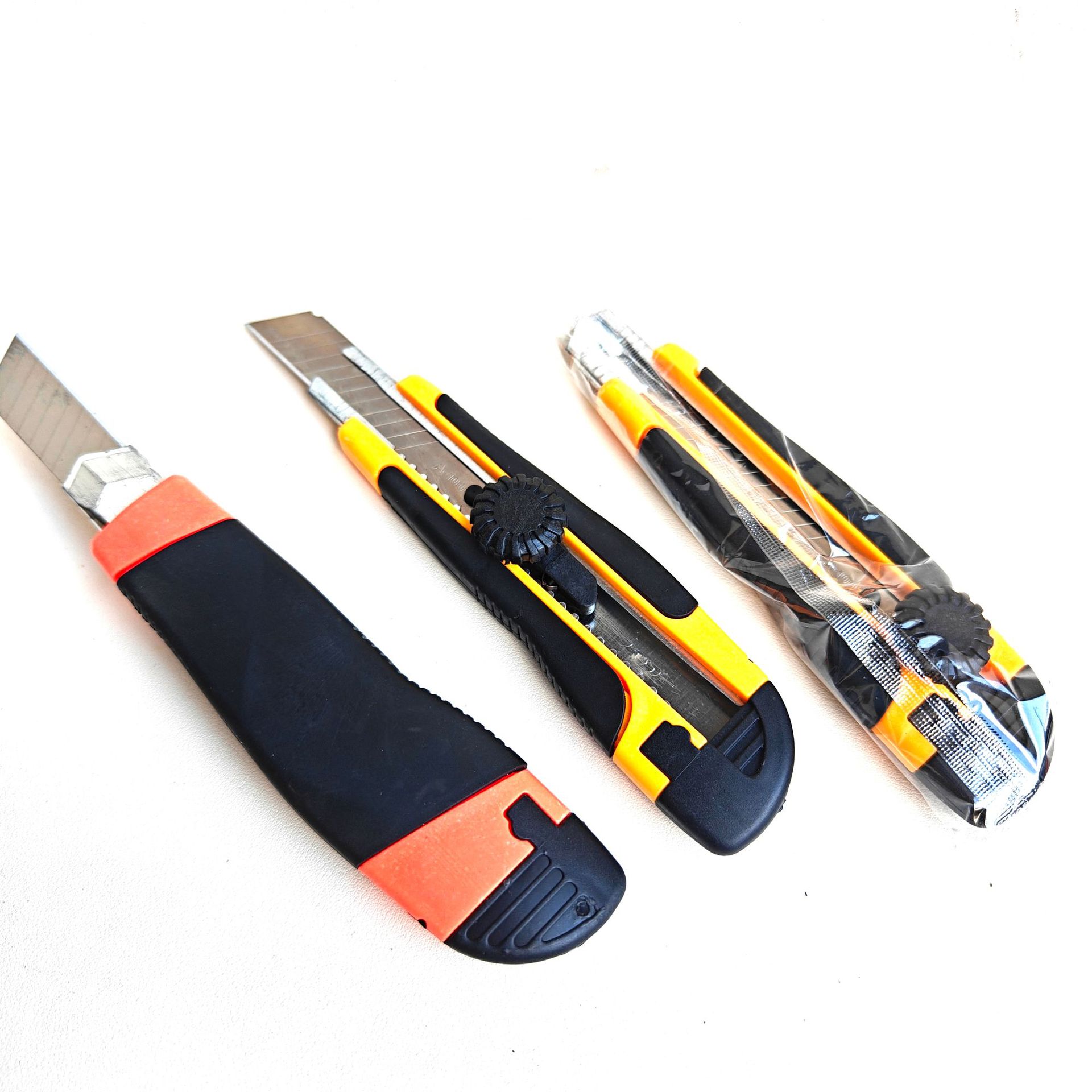 【 Zone 2-8 】286 Circular Gate Utility Knife 80 yuan per box 640 yuan per piece 286 circular gate utility knife Wallpaper Utility knife Unpacking Express Delivery Knife Household Durable Utility knife 2 yuan supply Item Picture