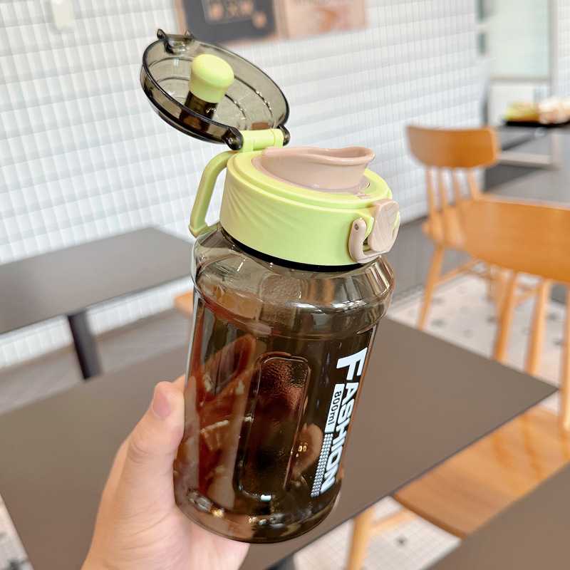 High Temperature Resistant Portable Filter Teacup Creative Anti-Fall Students Men And Women Outdoor Sports Fitness Kettle 8519 Application Scenario