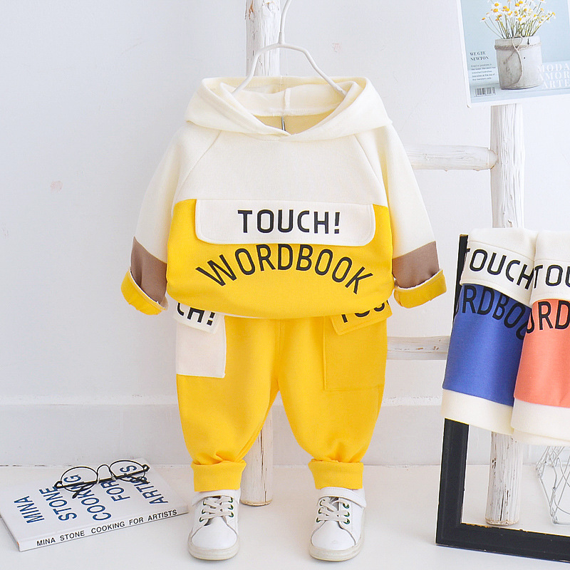 Wholesale of two-piece sets of new children's hoodies, long-sleeved sweatshirts, and loose sportswear for children in Spring and autumn Application Scenario