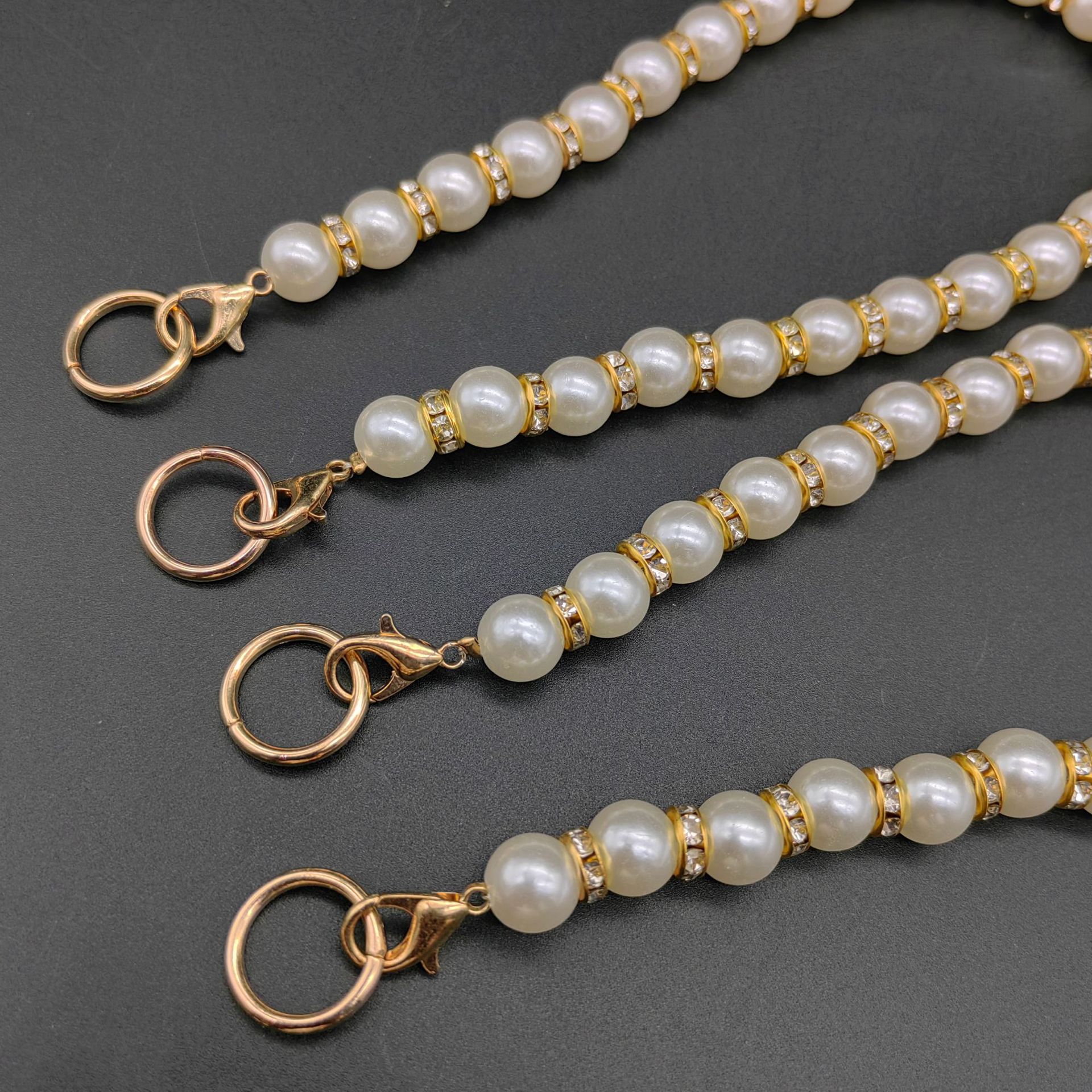 Manufacturers Direct Pearl Chain Handbag Chain Accessories Mobile Phone Case Pendant Diy Handmade Accessories Accessories Application Scenario