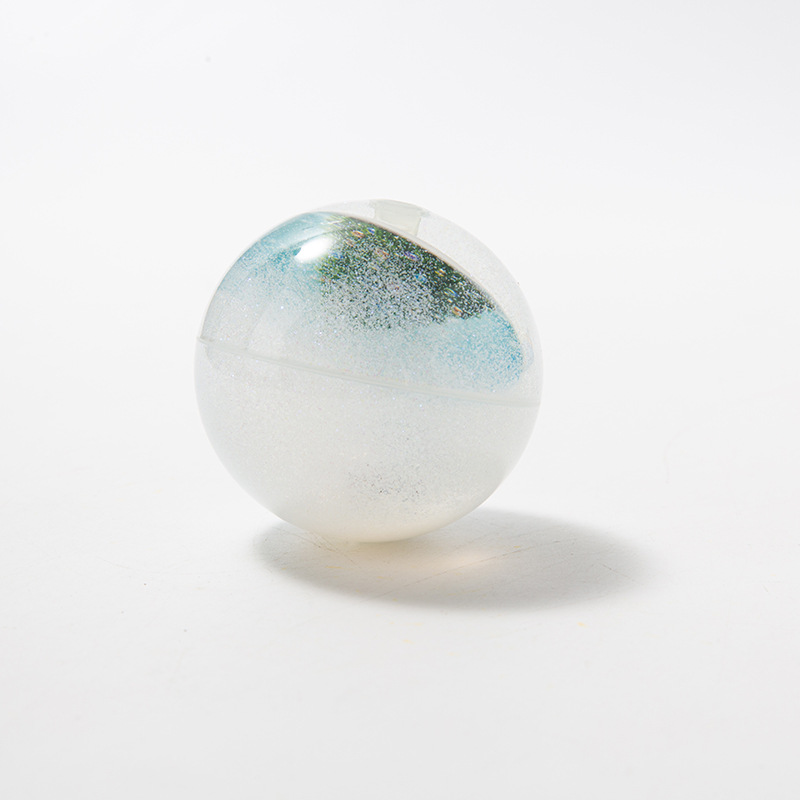 Wholesale Christmas glittering crystal balls, seven-color luminous bouncy balls, jumping balls, glittering children's led water balls toys Item Picture