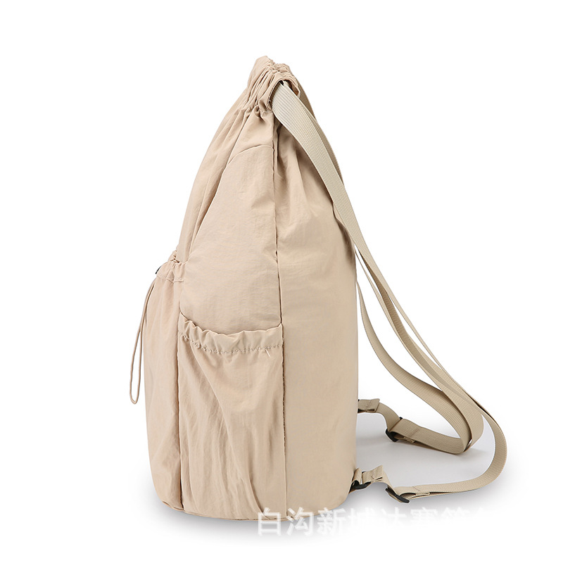 运动背包实物图