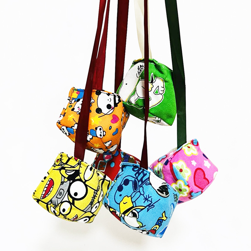 Children's sports goods, games, sandbags, balls, children's cartoon canvas, drawstring sandbags, all handmade, street goods Application Scenario