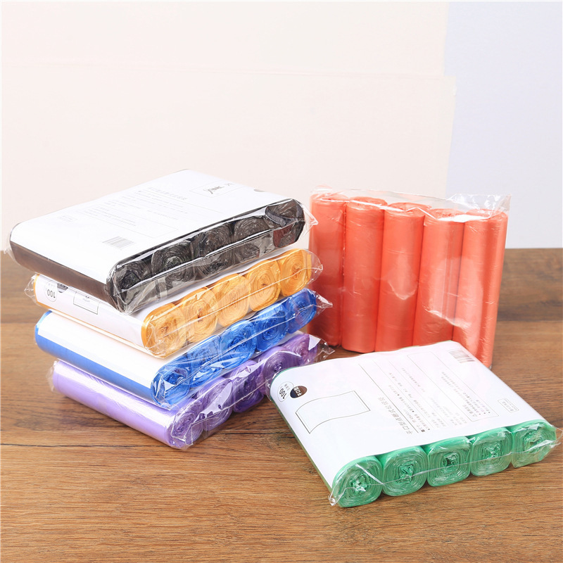 Five rolls of brand-new garbage bags Application Scenario